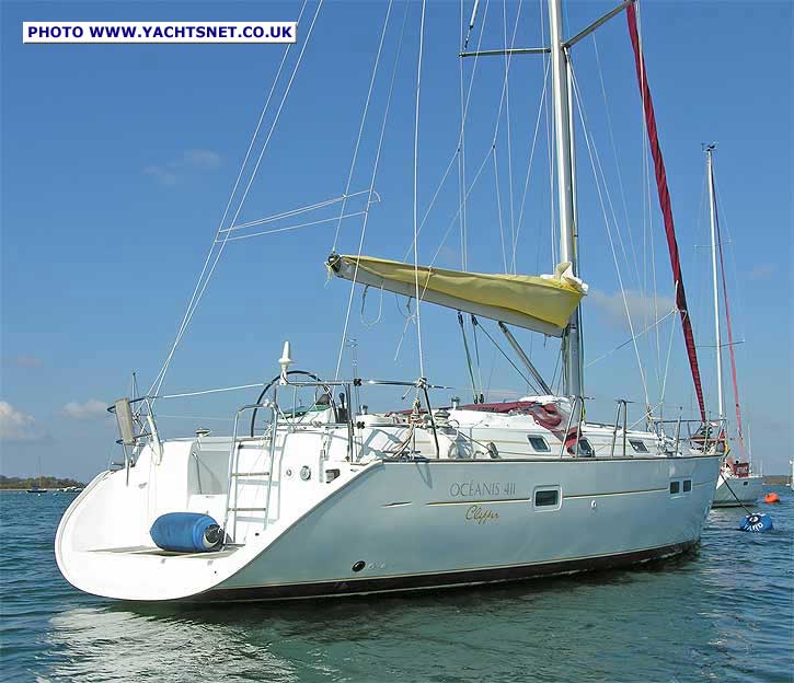 B&egrave;n&egrave;teau Oceanis 411