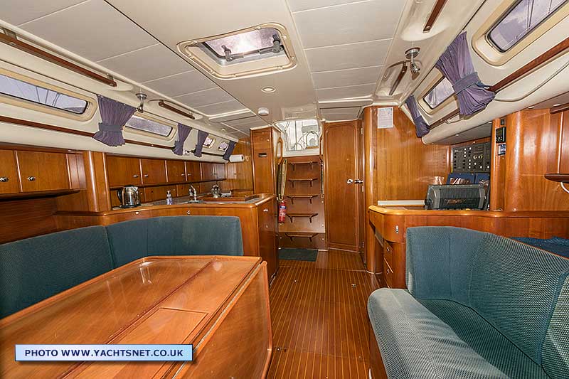 Saloon aft