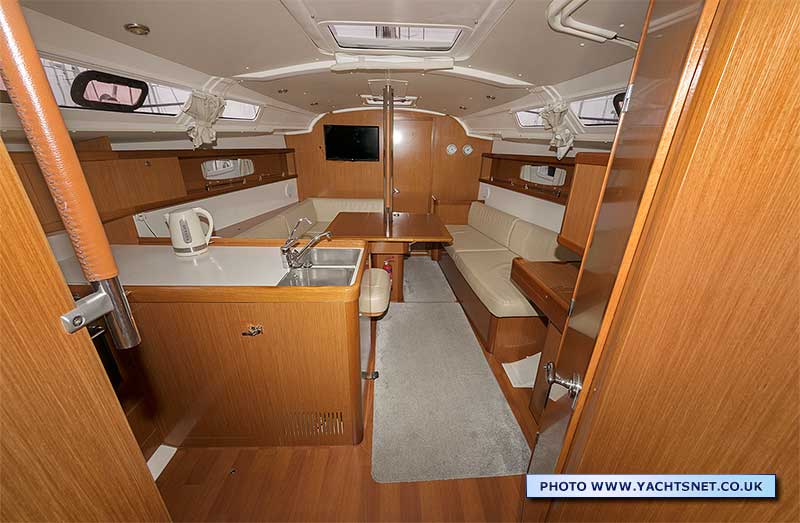 Oceanis 37 for sale