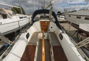 cockpit-fwd-ss